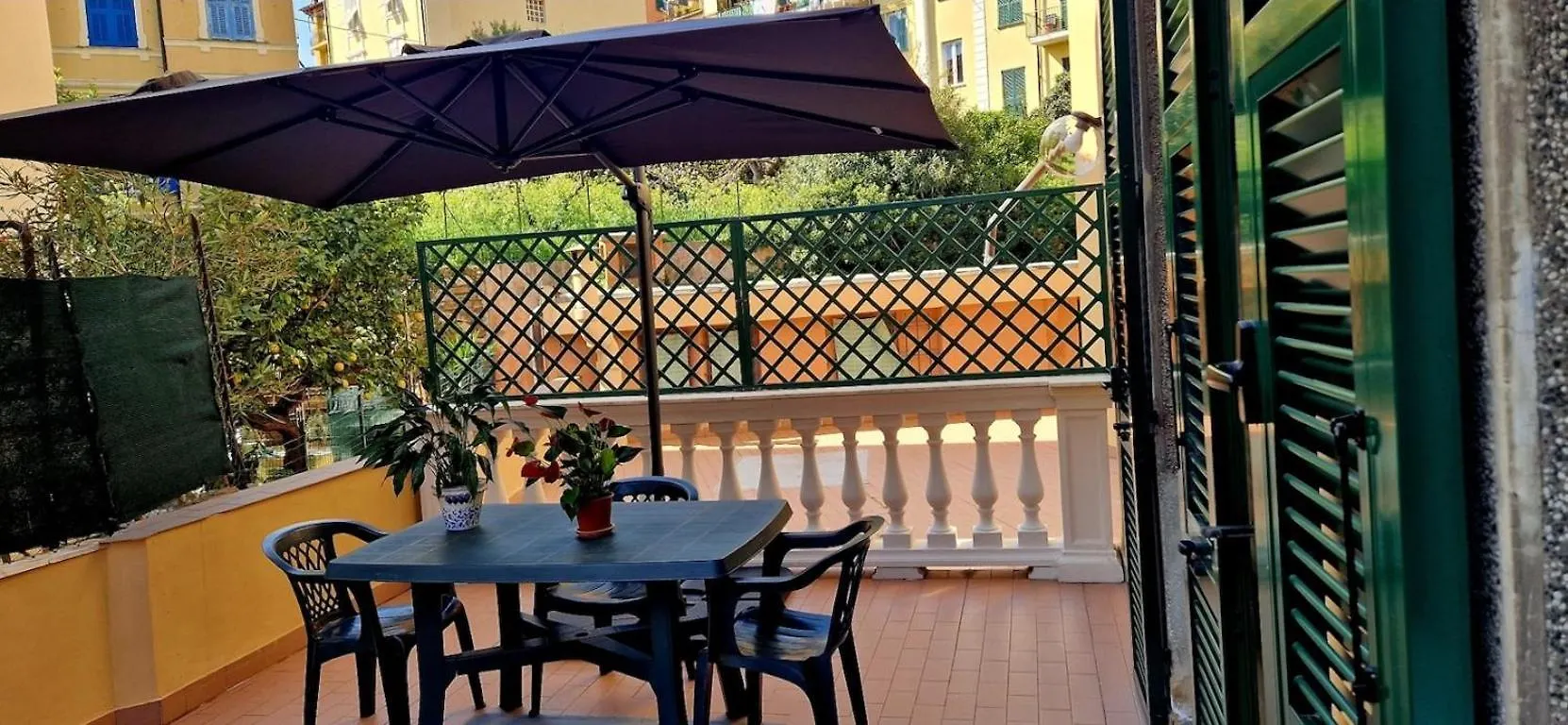 Apartment Casa Vacanza Teresita 300Mt Mare Imperia Italy
